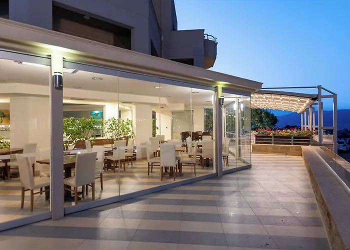 Molos Bay Hotel